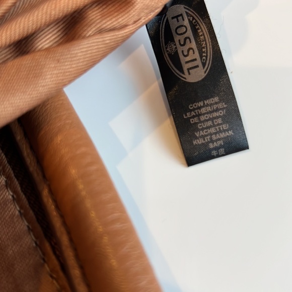 Fossil Molly pebbled leather shoulder bag in camel, new no tag - Picture 6 of 12